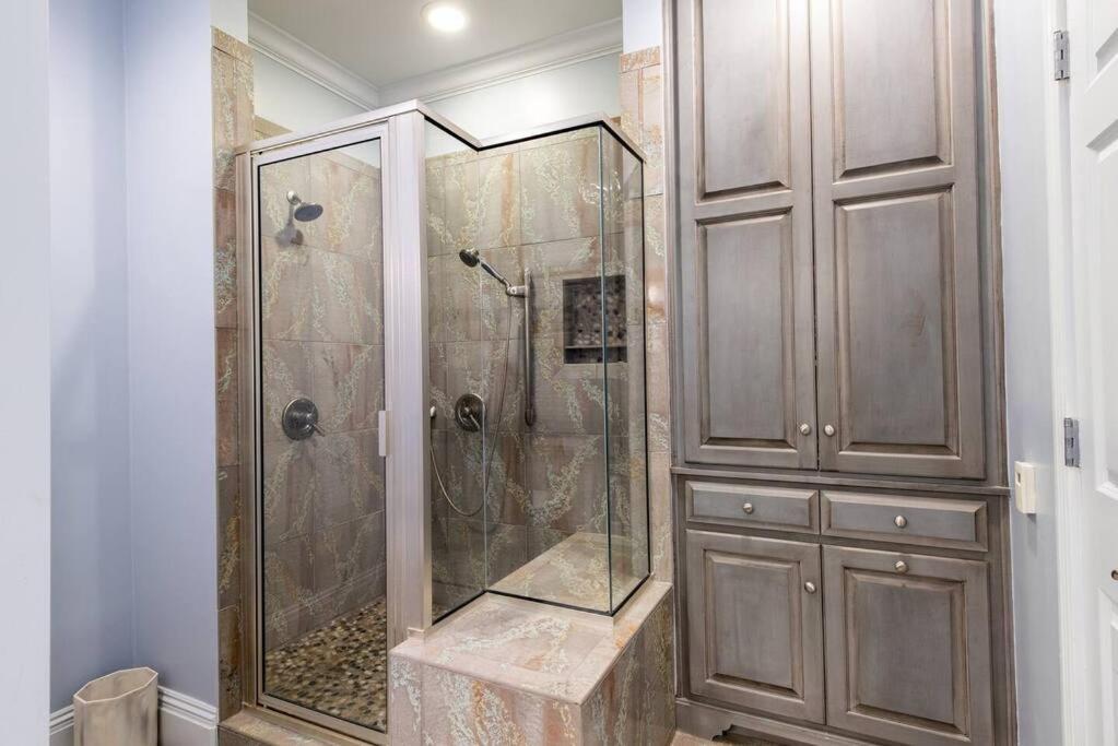 Downtown Sophistication/ Two Bedroom / Two Bath Λούισβιλ Εξωτερικό φωτογραφία