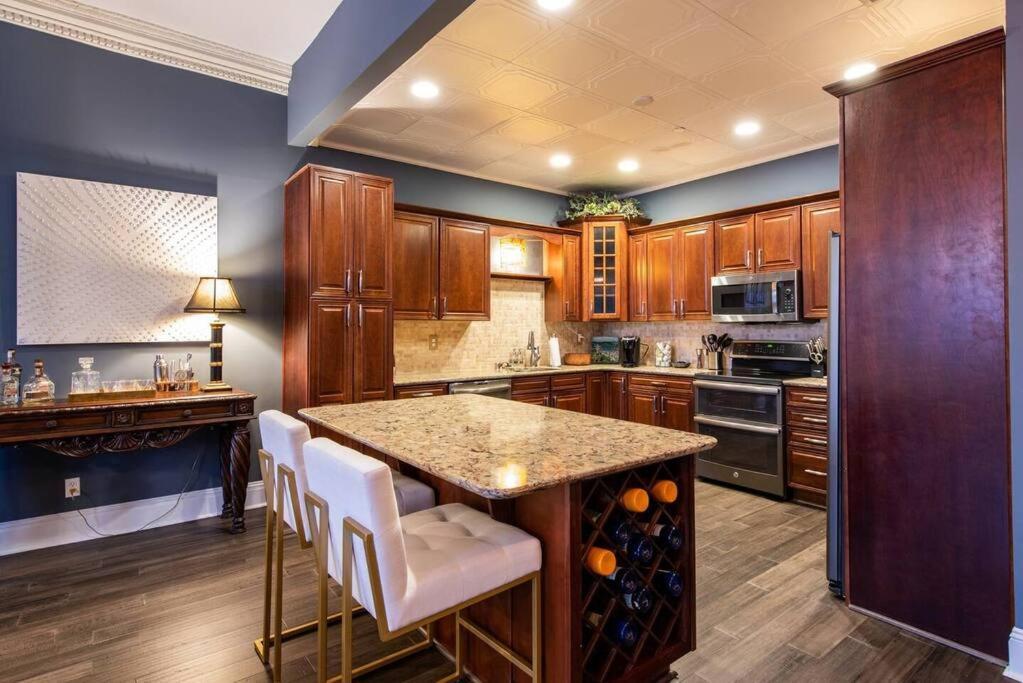 Downtown Sophistication/ Two Bedroom / Two Bath Λούισβιλ Εξωτερικό φωτογραφία